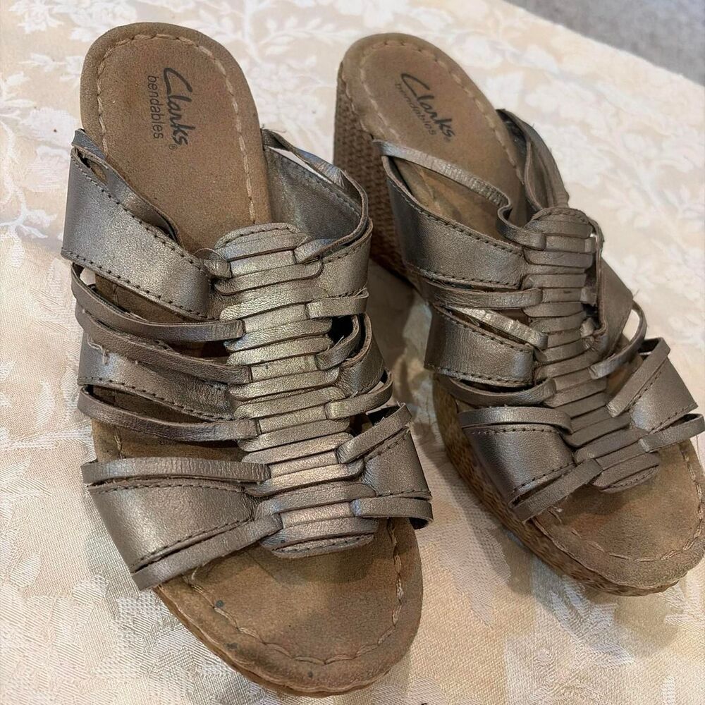 Clarks Women's Gold and Brown Sandals